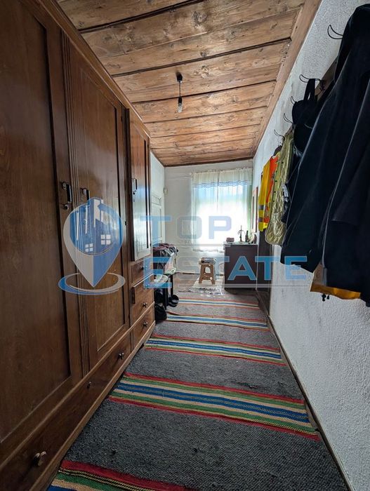 Автентична реновирана къща в град Елена