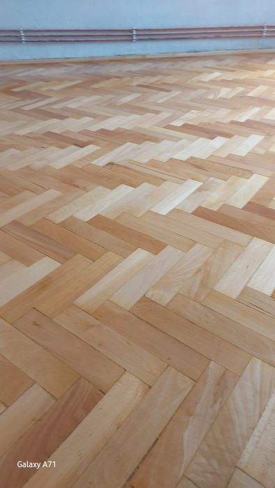 Rascheta,montat parchet..