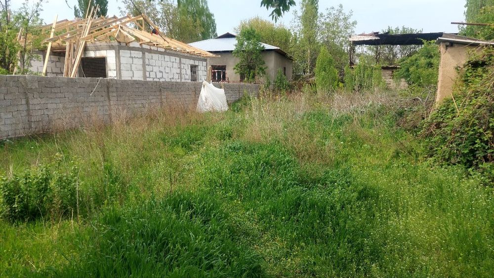 Чирчик Бустонлик тумани 6 сотих ер сотилади нархи сотихига езилган