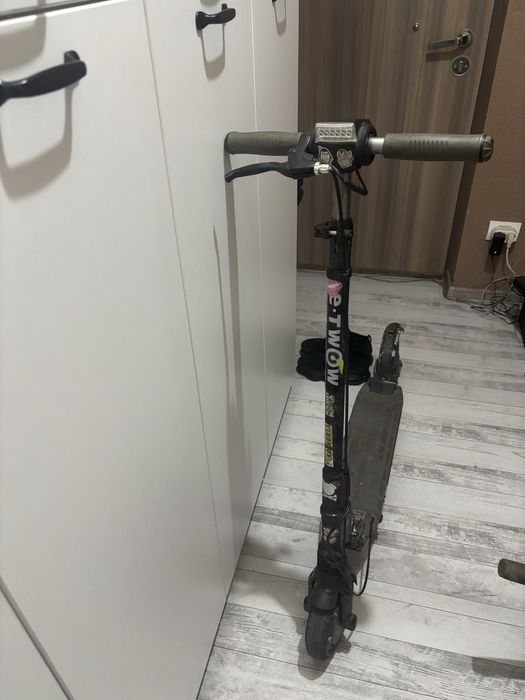 Trotineta e-twow 35 km, roti pline, viteza 30-35