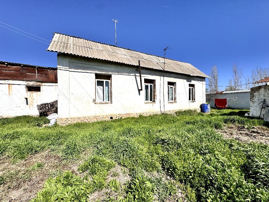 Срочно (Ховли жой) Ишлаб чикариш базаси сотилади | 640 м² | 22 сотых |