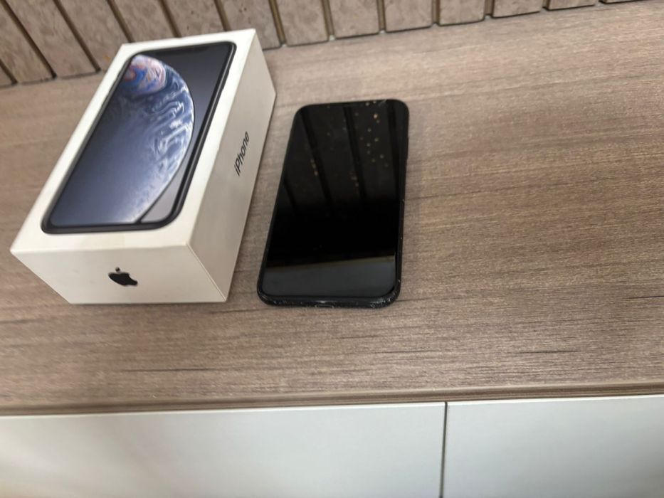 Iphone XR 64gb 6.1”