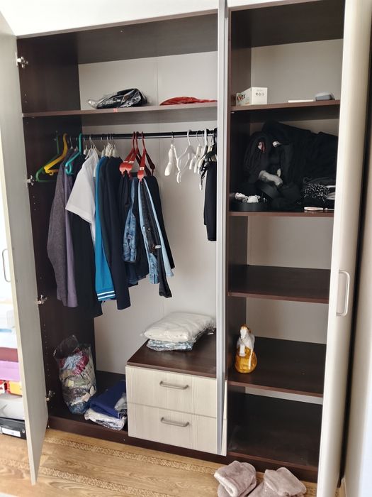 Шкаф. В хорошем состоянии