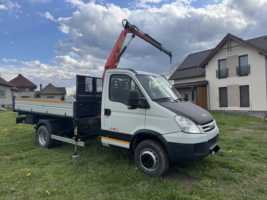 Iveco Basculabil cu Macara
