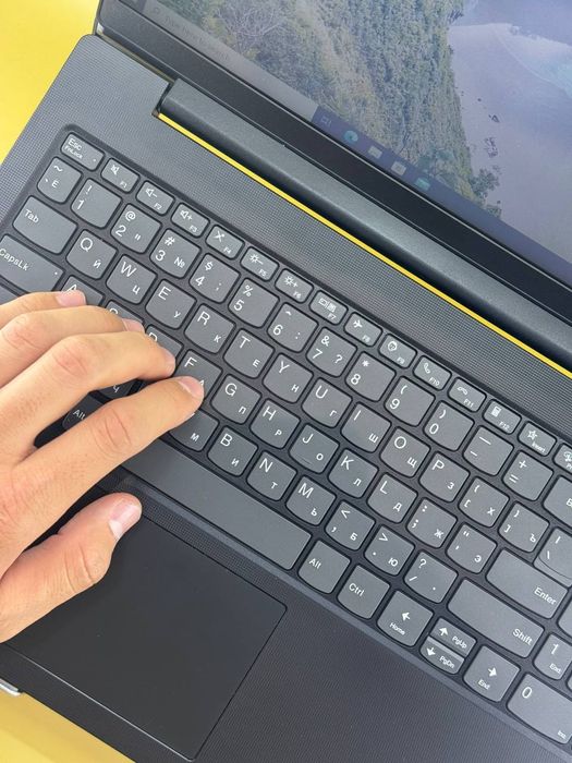 Lenovo celeron N4200