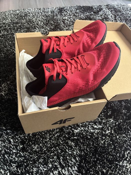 Adidas 4F nou la cutie