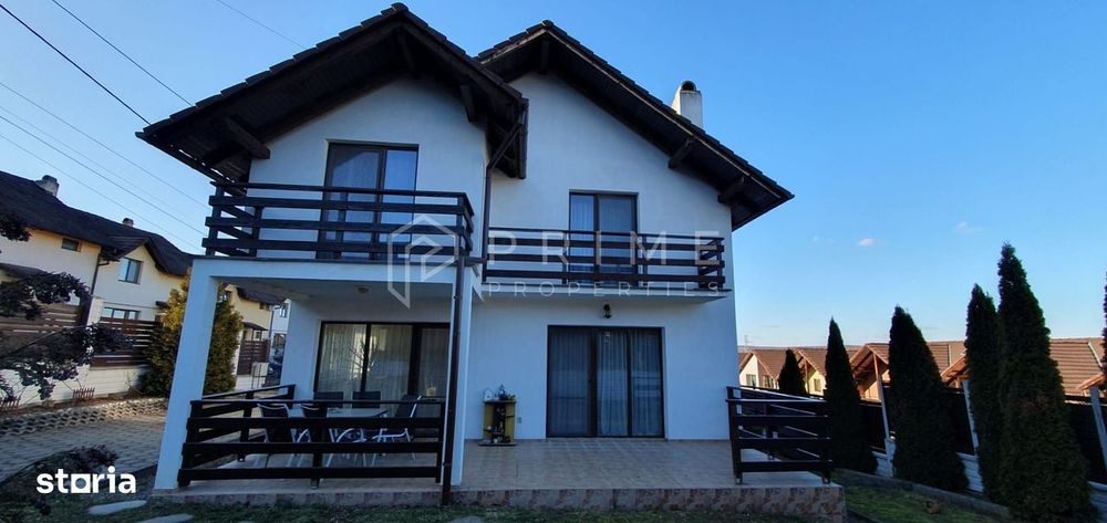 Casă individuală elegantă – Corunca, curte spațioasă
