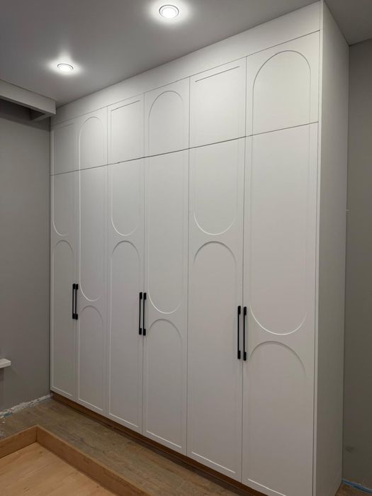 Спальный гарнитур с матрасом