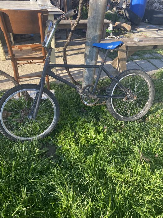 Продавам колелета