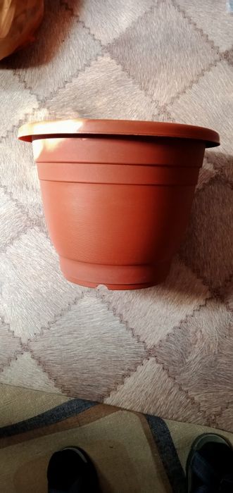 Цветочный горшок