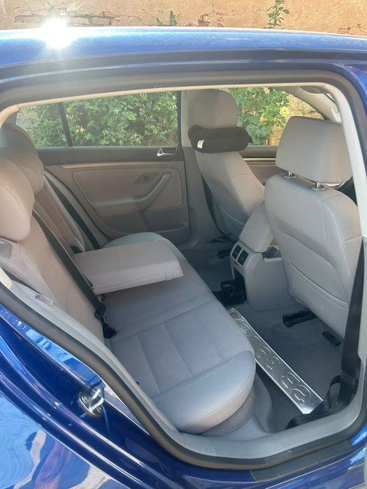 Vând Volkswagen Golf 5, an fabricație 2005