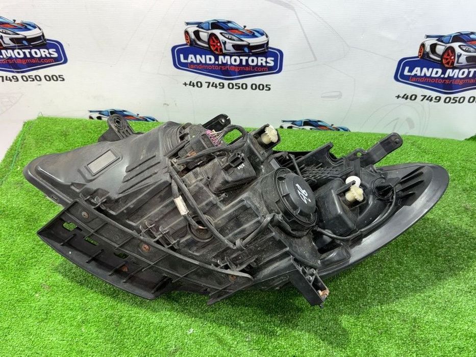 Far uk dreapta 2015 opel mokka 1.6 benzina cod oem 95440410 42435928 42344329 2012-2016