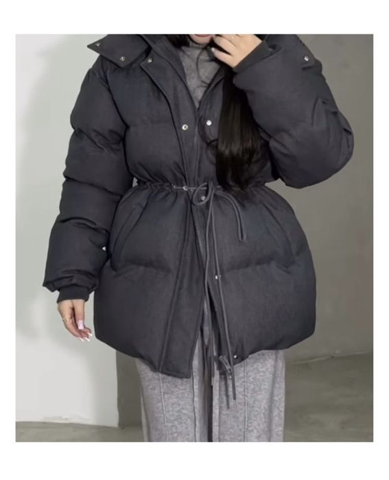 Зимняя куртка графитного цвета