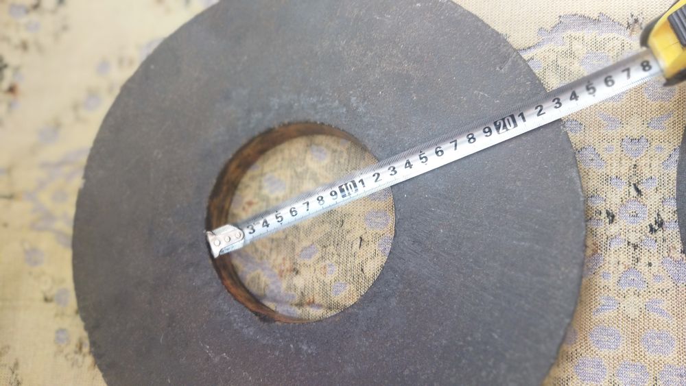 Продам диски шлифовальные, 2 штуки