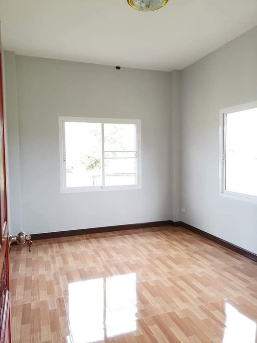 Vand case modulare 10 x 8 m din panouri sandwich