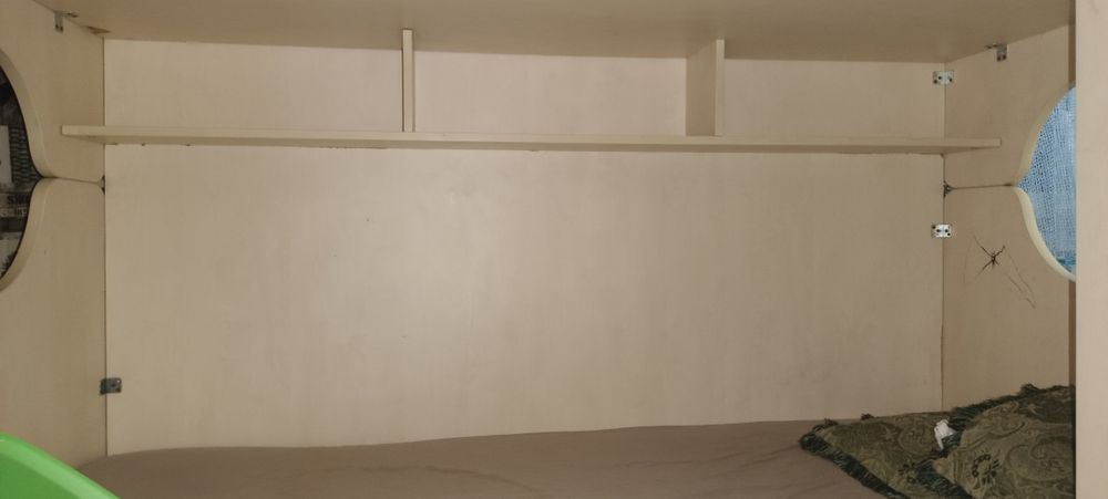 Кровать детская двухярусная