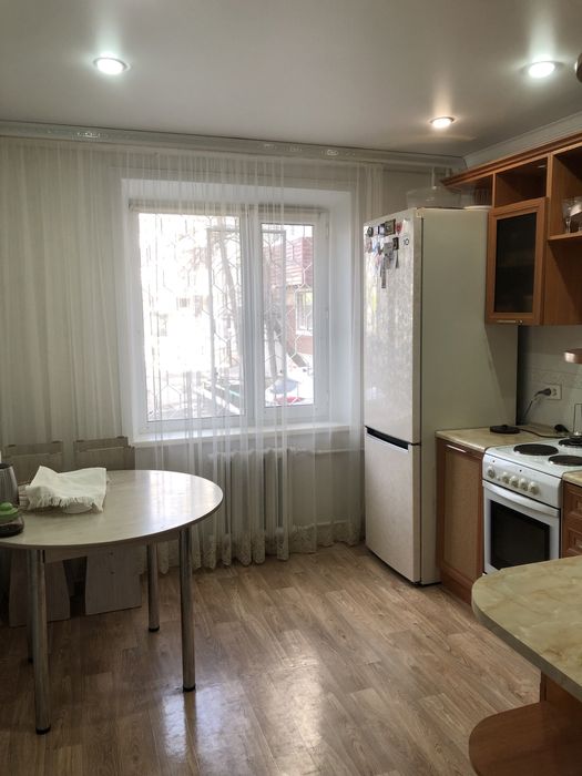 Продам 3 ком. квартиру в центре города