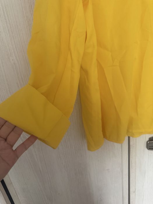 Продам костюм новый