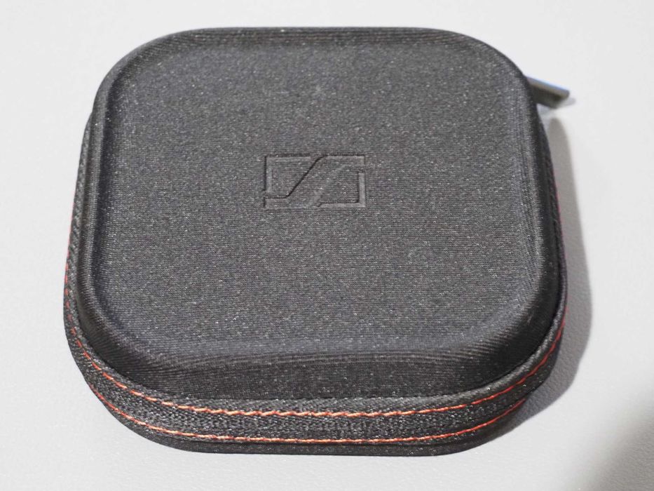 Sennheiser Momentum In Ear cu Fir