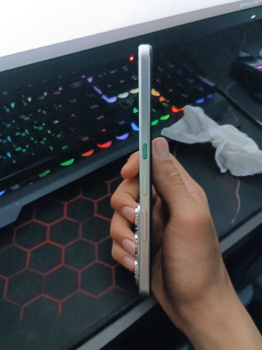 Infinix HOT 60 PRO 4+4/128GB