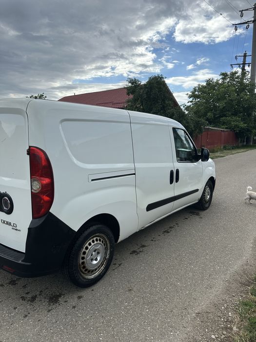 Vand sau schimb Fiat Doblo maxi 1.3 multijet