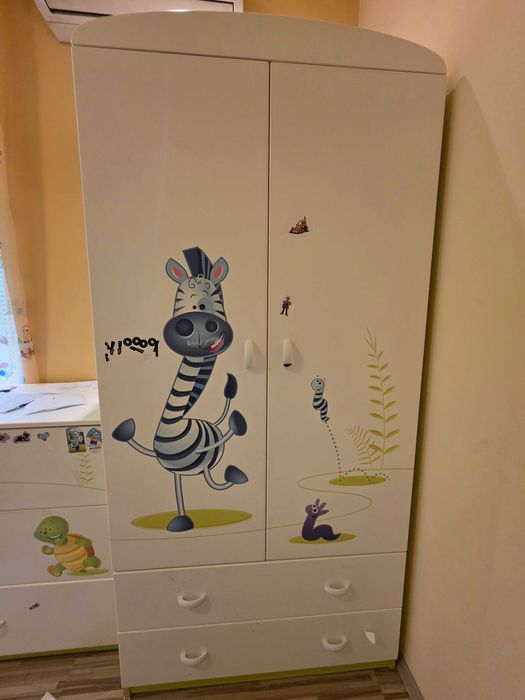 Обзавеждане за детска стая, близнаци