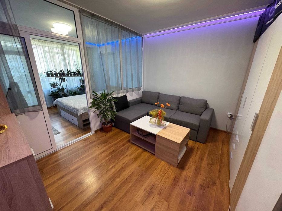 Продава се Тристаен апартамент в Варна, Лятно кино Тракия - 90 кв.м за 2623 €/кв.м - Снимка #13