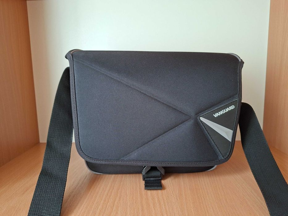 Nikon D5200 + Nikkor 85 mm 1.8G