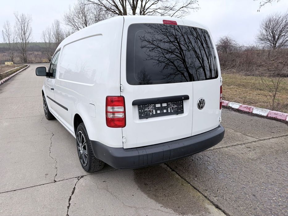 Volkswagen Caddy Maxi Motor 1.6 TDI - 102 CP - Euro  5