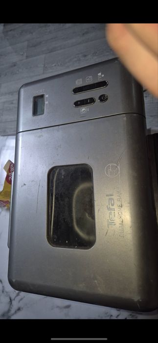 Продам хлебопечку