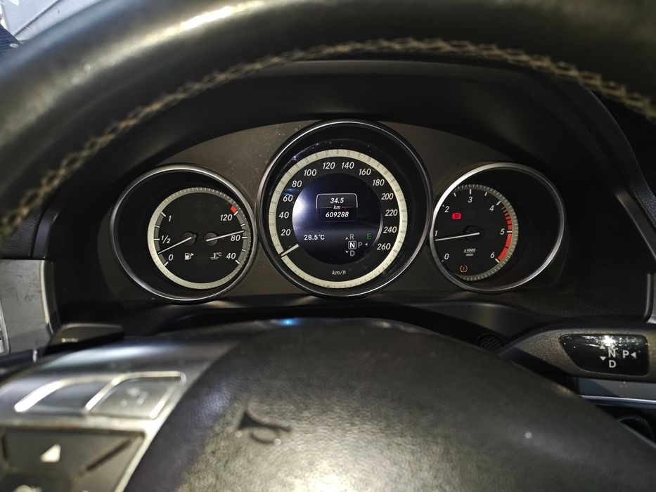 Mercedes е класа w212 2016г бартер