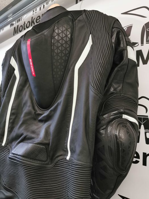 !NOU CU ETICHETA! Costum moto Sedici marime 52