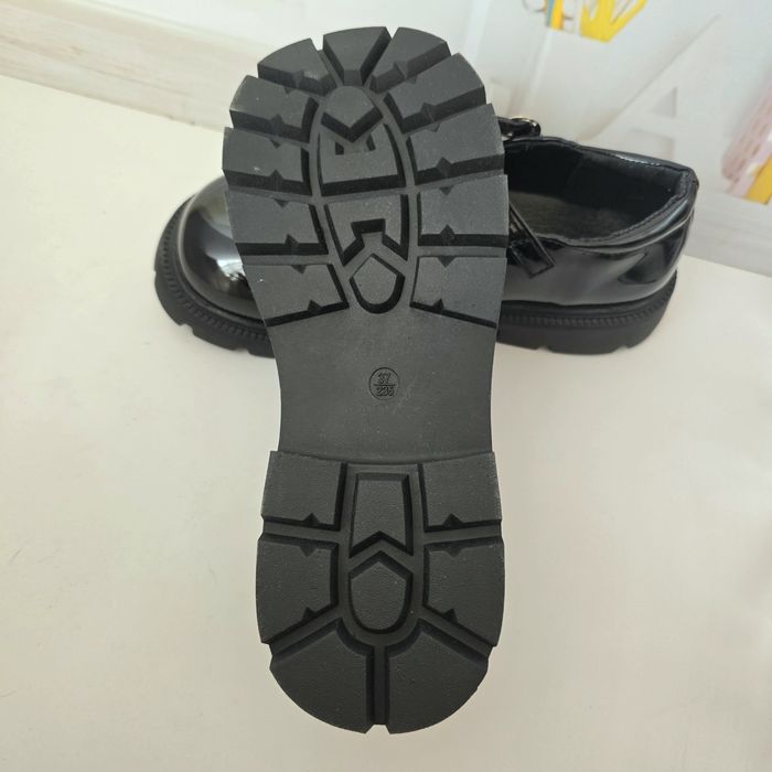Туфли для девочки