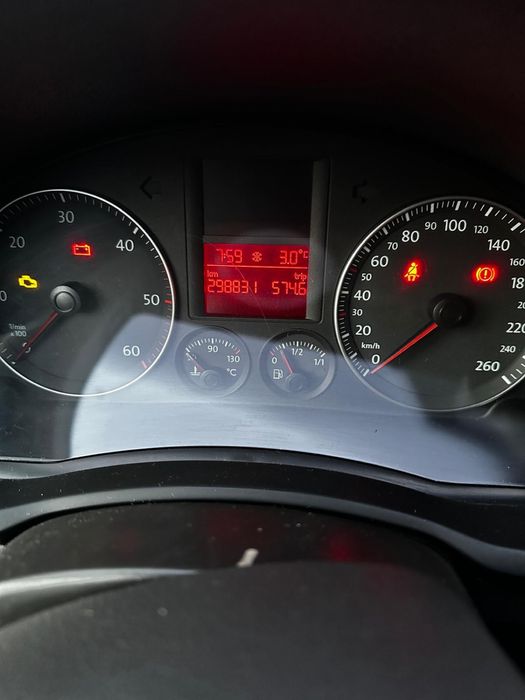 Volkswagen Golf 5  1.9TDI