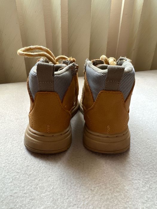 Детски маратонки Зара