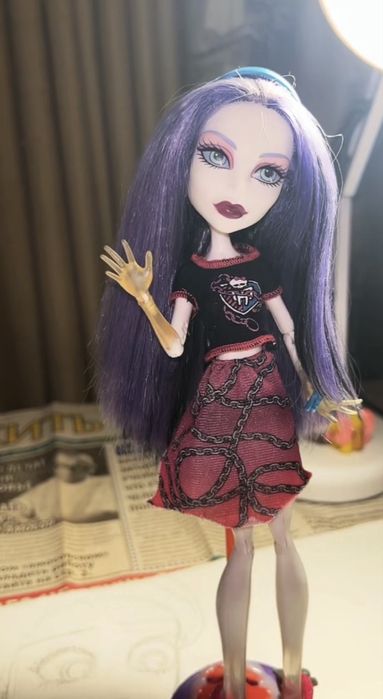 продам монстр хай спектру