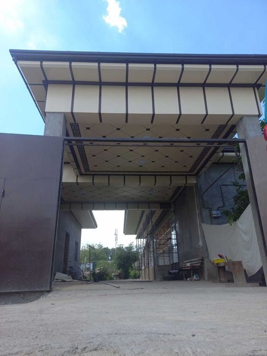 Tunikabond va Travertin..