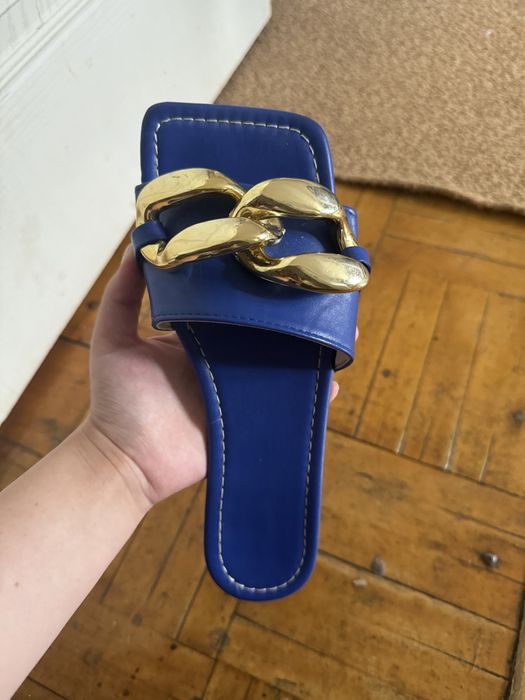 Продам летний шлепку