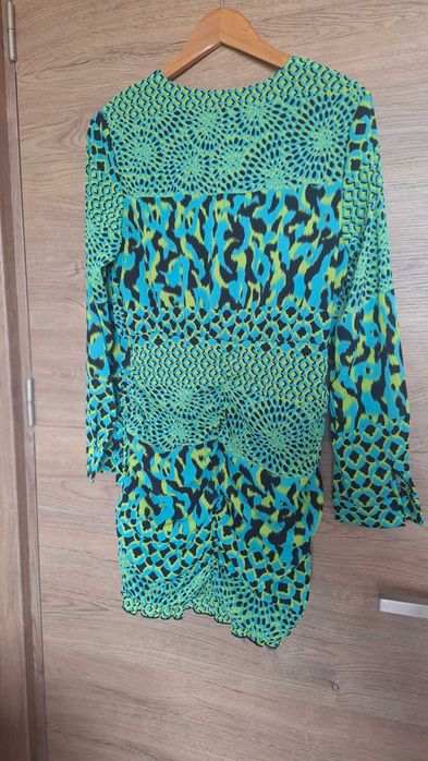 Рокля в зел цвят