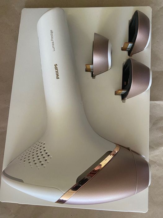 Фотоепилатор IPL Philips Lumea Seria 9000 BRI956/00, Сензор Smartskin,