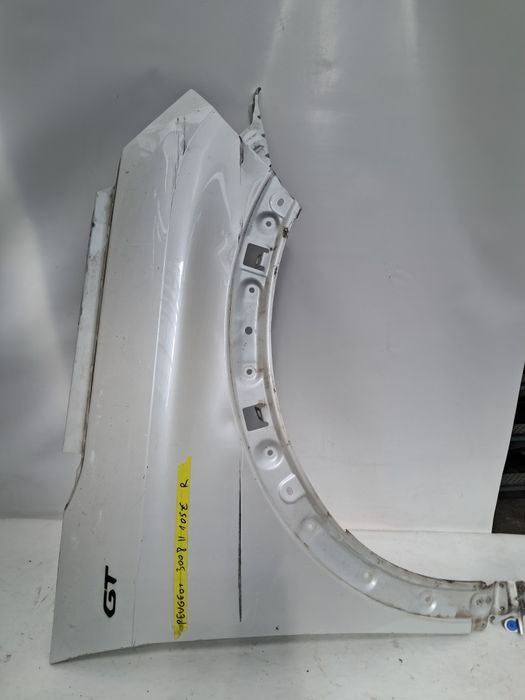 Калник Peugeot 3008 GT 2017/23г