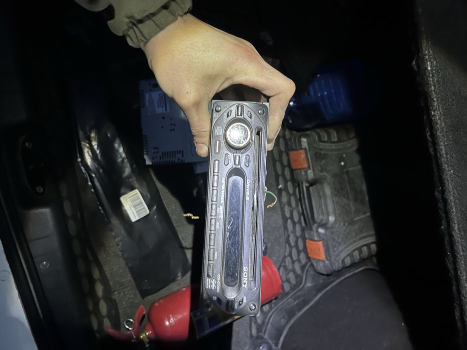 Автомагнитола Sony