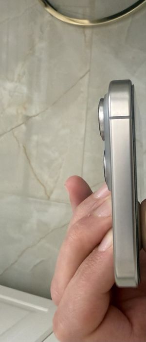 Vand iphone 16 pro max 256gb