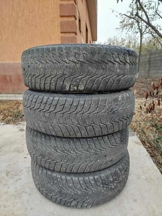 Продается зимние шины
