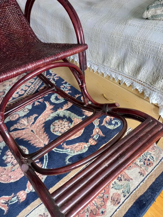 Лежанка - люлеещ се стол, състояние - отлична