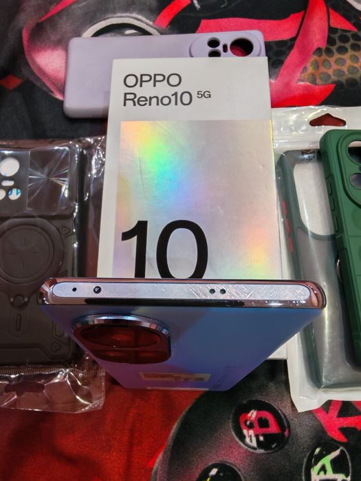 Vând telefon oppo reno 10 5G