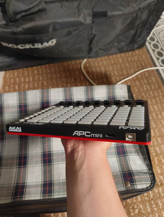 Midi controller Akai Apc Mini Mk 1