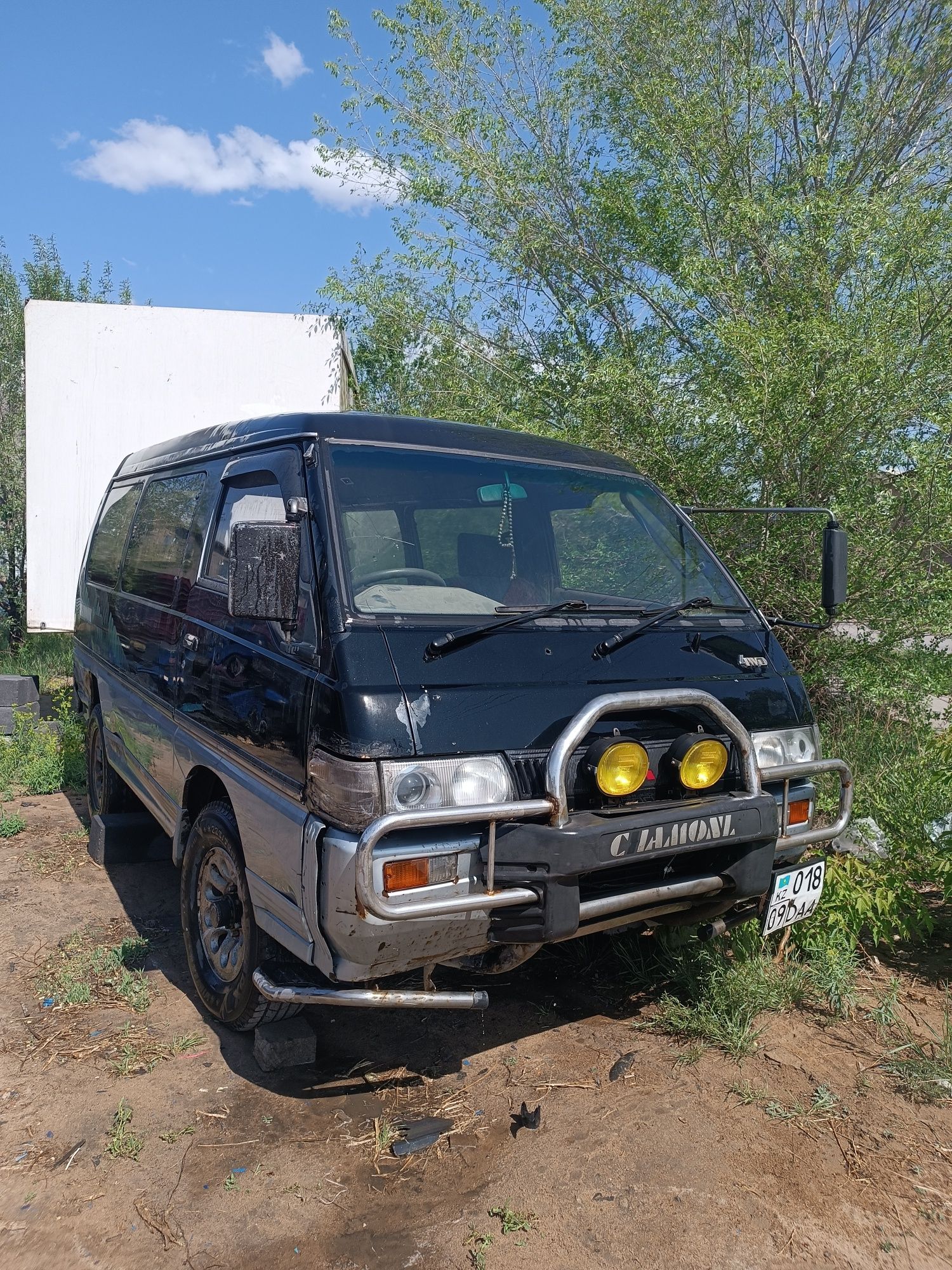 Митсубиси Делика 4х4 2020. Mitsubishi Delica 4x4 Expedition. Митсубиси Делика подвеска 1990. 4g64 Mitsubishi Delica.