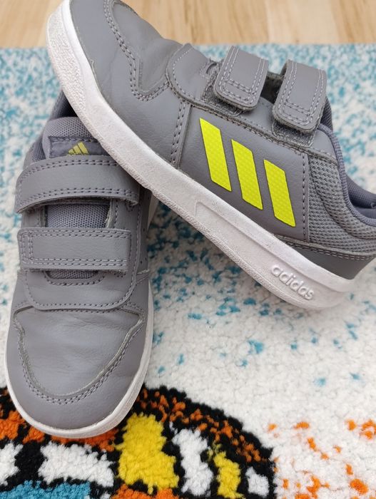 Детски ботушки LASOKI и маратонки Adidas