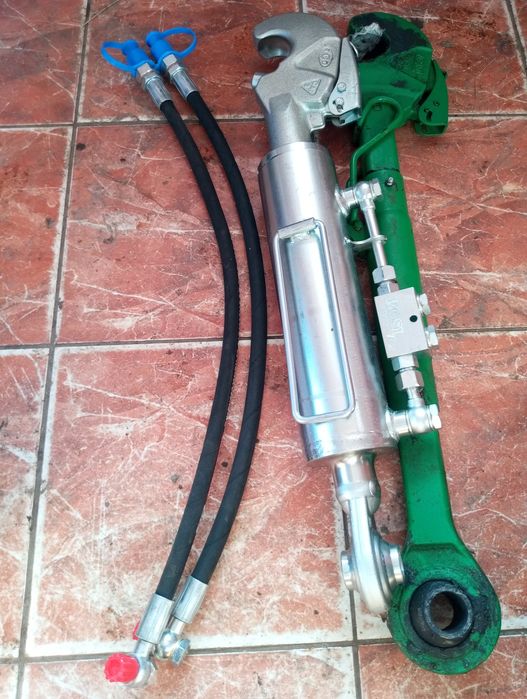 Tirant central hidraulic